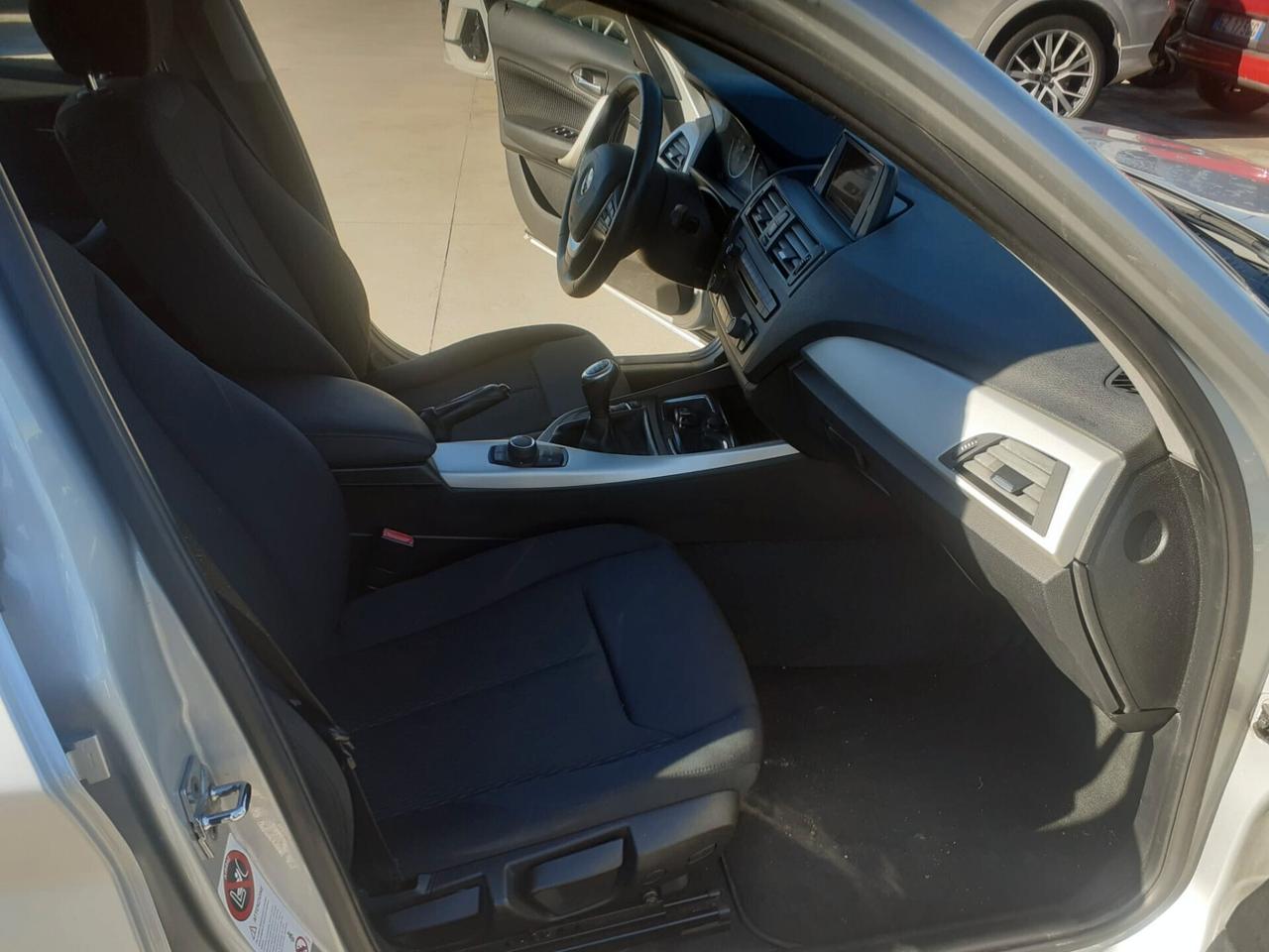 BMW 116D 5p. Urban - 2011