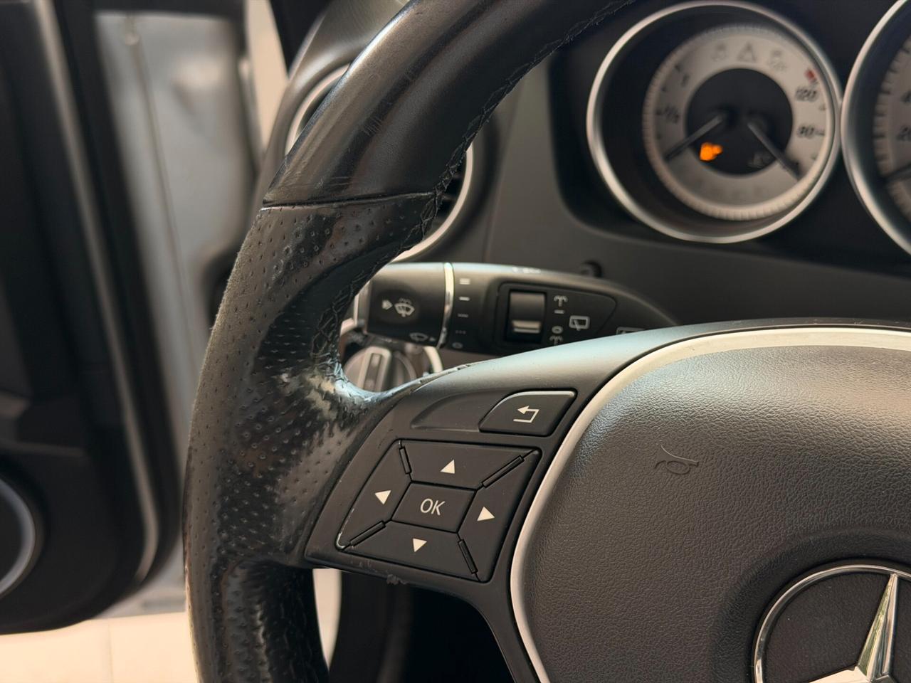 Mercedes-Benz C 220 NB. descrizione