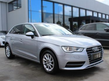 AUDI A3 1.2 TFSI 110 CV Business