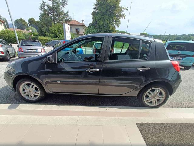 RENAULT Clio 1.2 16V 5 porte Confort X COMMERCIANTI