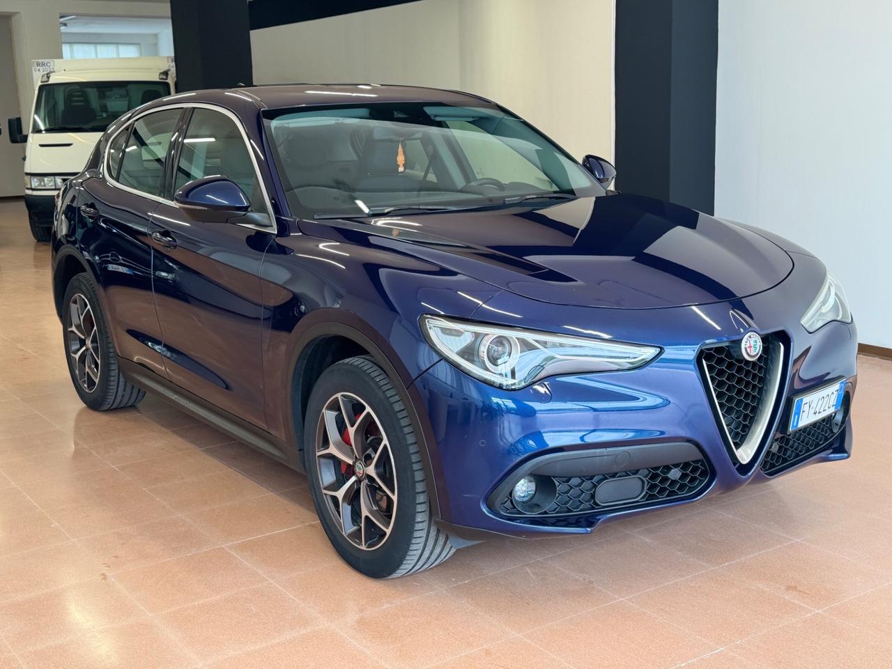 Alfa Romeo Stelvio 2.2 Turbodiesel 210 CV AT8 Q4 Super