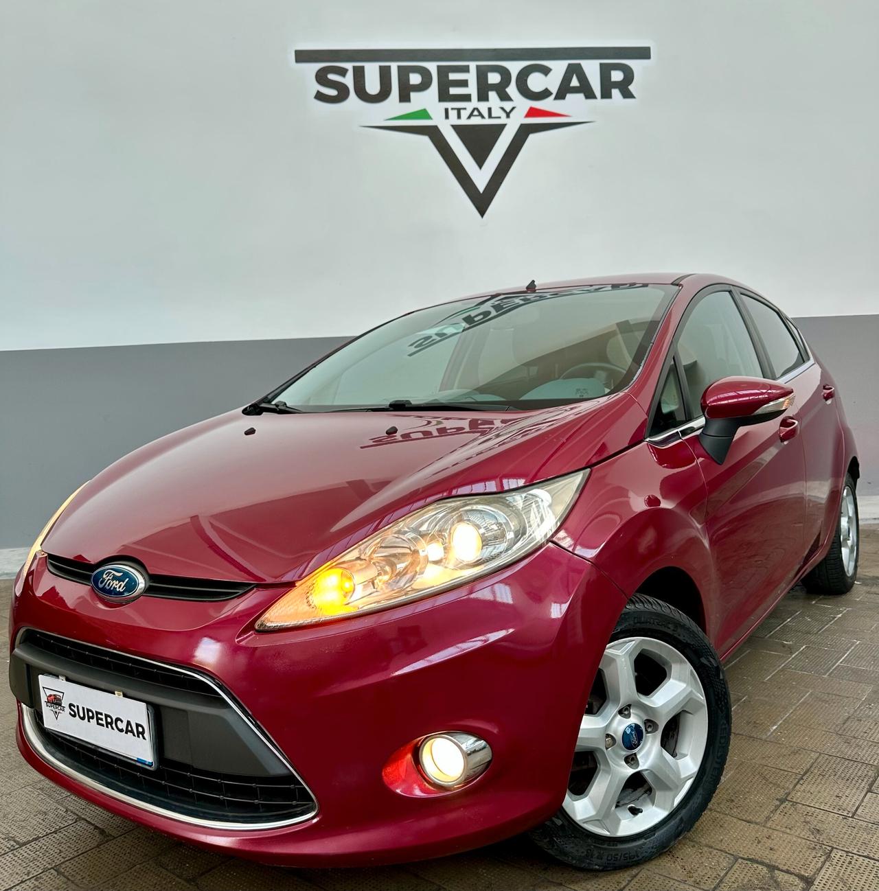 Ford Fiesta 1.2 Benz (Euro 5), Uni Proprie, si neopat, impeccabile