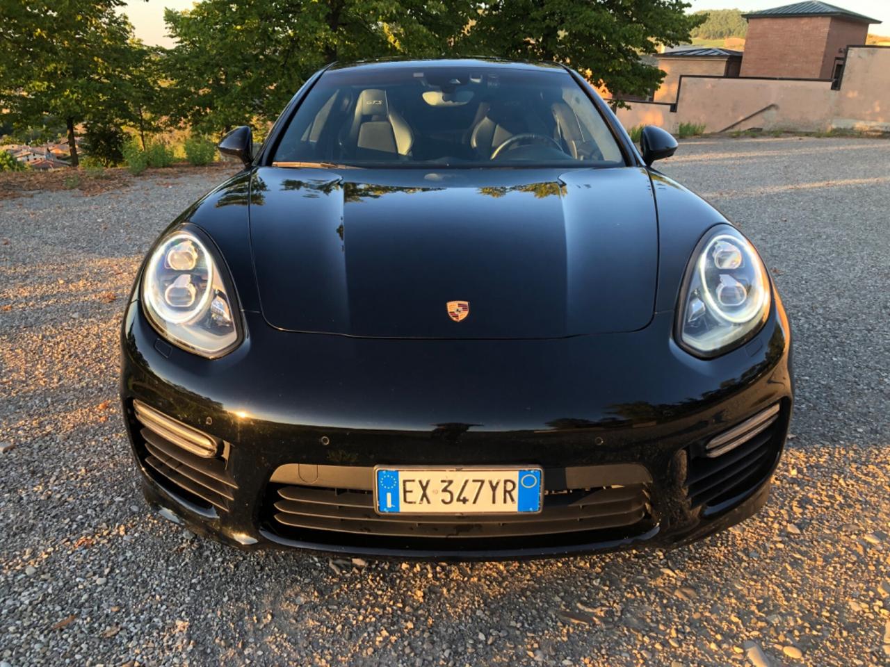 Porsche Panamera GTS 4.8 V8 motore nuovo