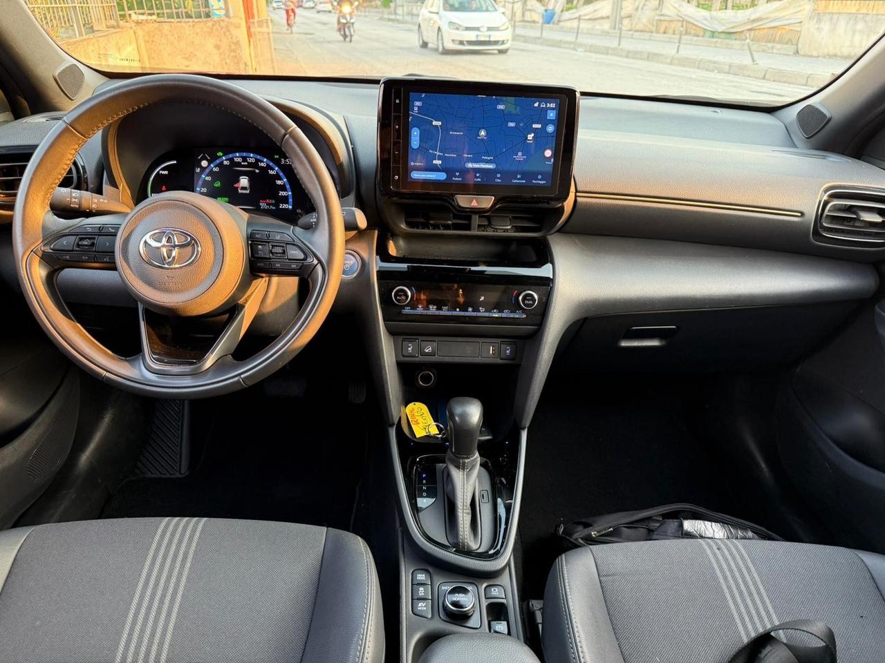 Toyota Yaris Cross 1.5 Hybrid 5p. E-CVT AWD-i Adventure