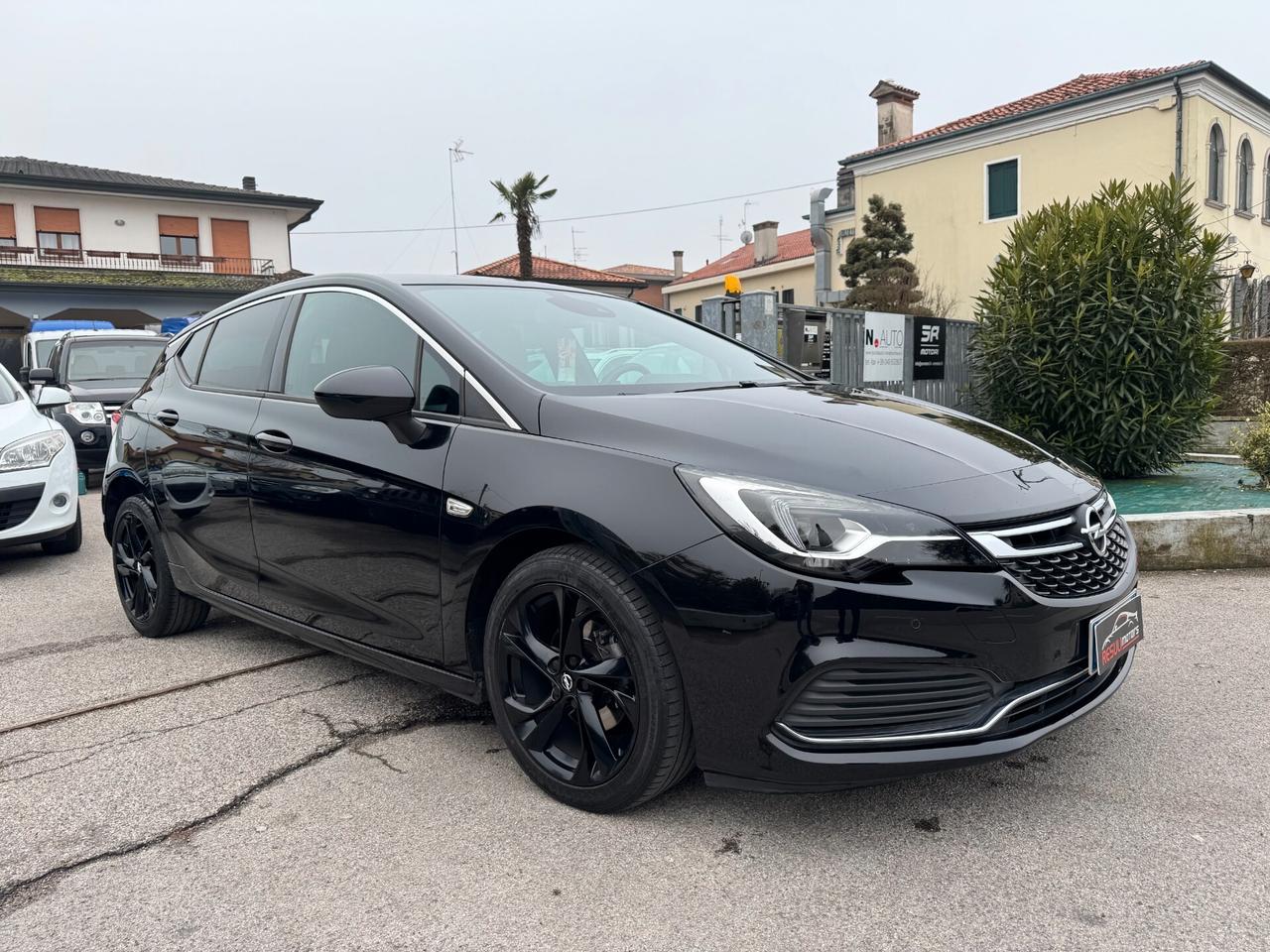 Opel Astra 1.6 CDTi 110CV Start&Stop 5 porte Innovation