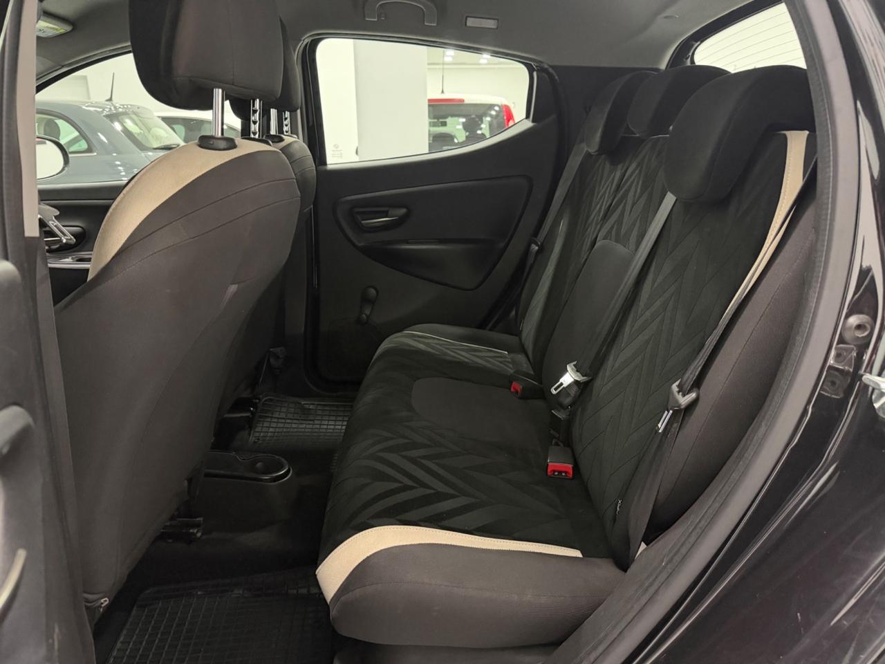 Lancia Ypsilon 1.2 69 CV 5 porte GPL Ecochic Gold