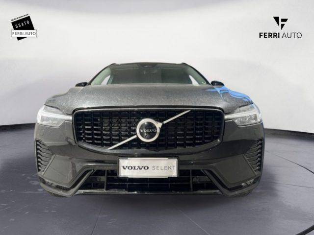 VOLVO XC60 B4 automatico Plus Dark
