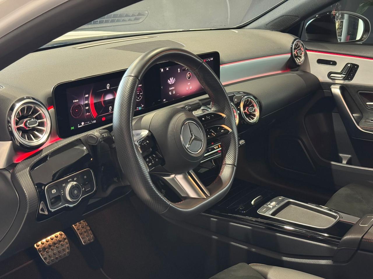 Mercedes-benz A 180 d Automatic AMG Line Premium Plus