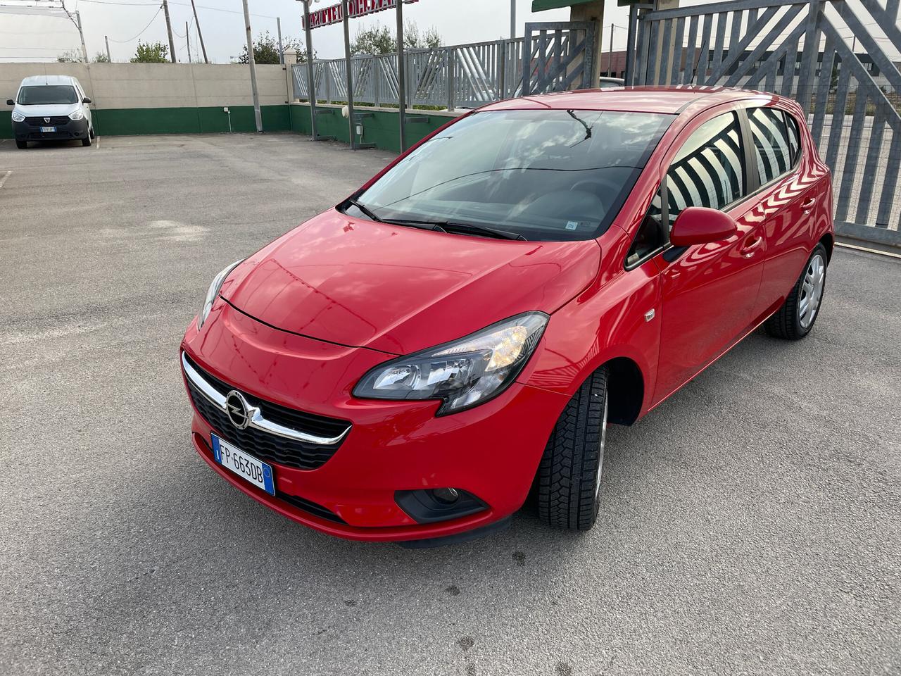 Opel Corsa 1.4 90CV GPL Tech 5 porte b-Color