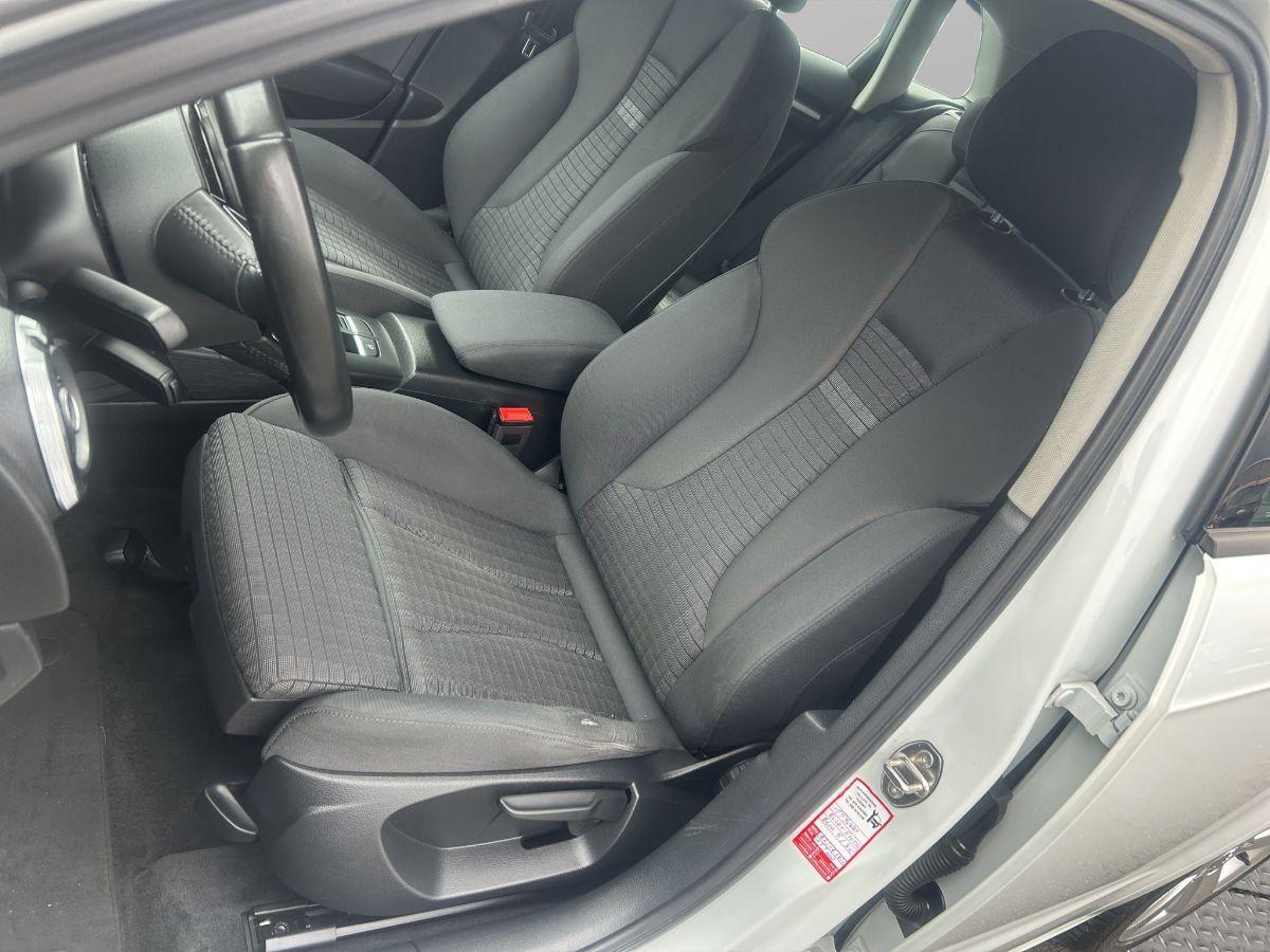 AUDI - A3 - 1.6 TDI 110CV S tronic Sport
