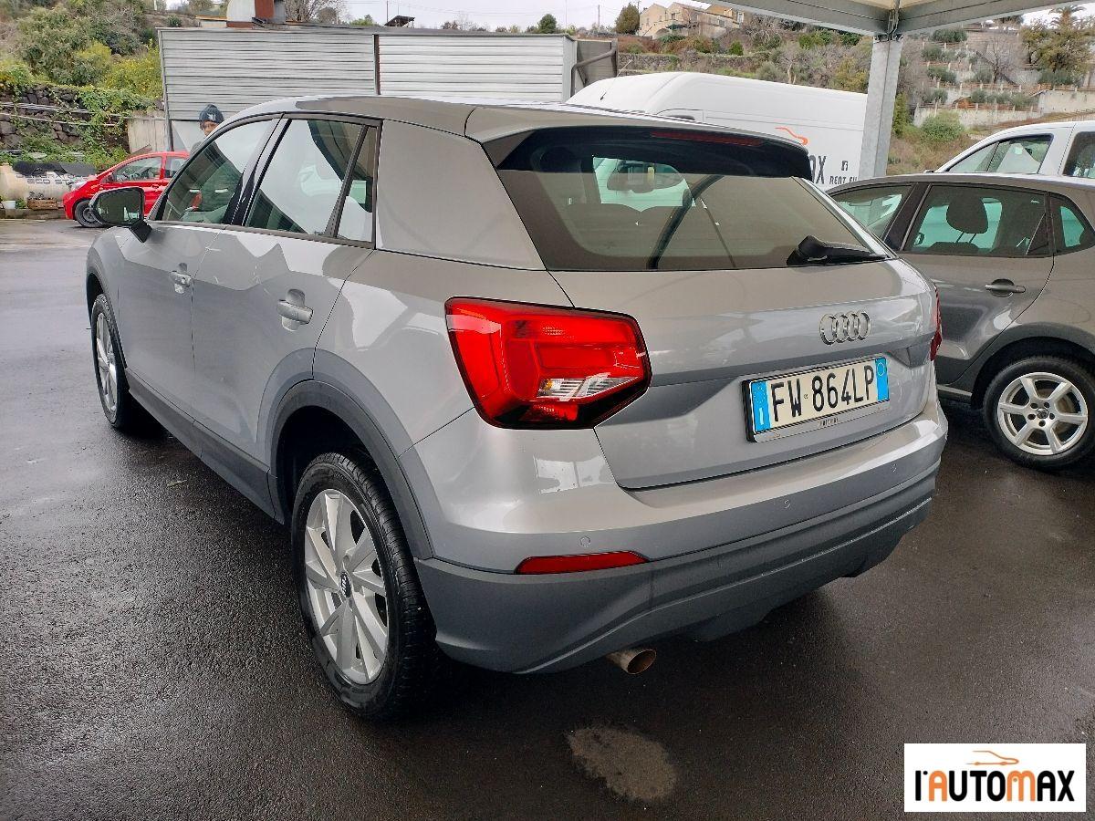 AUDI - Q2 30 1.0 tfsi Business