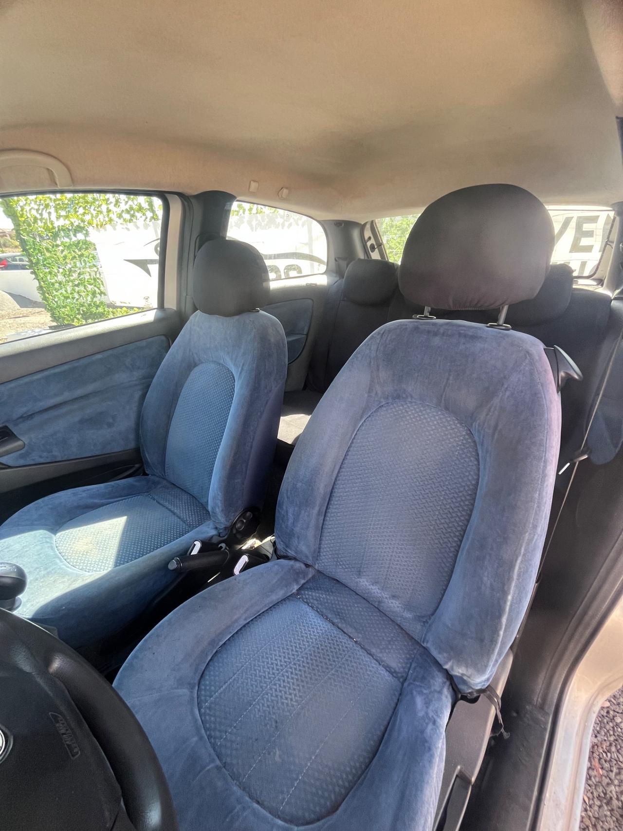 Lancia Ypsilon 1.2 Argento