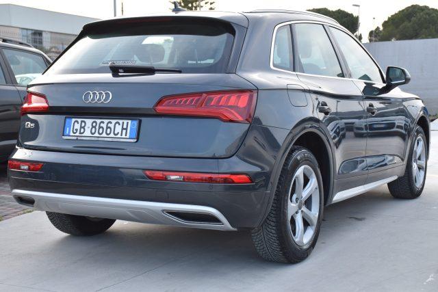 AUDI Q5 40 TDI quattro S-Tronic Business Sport *PELLE*
