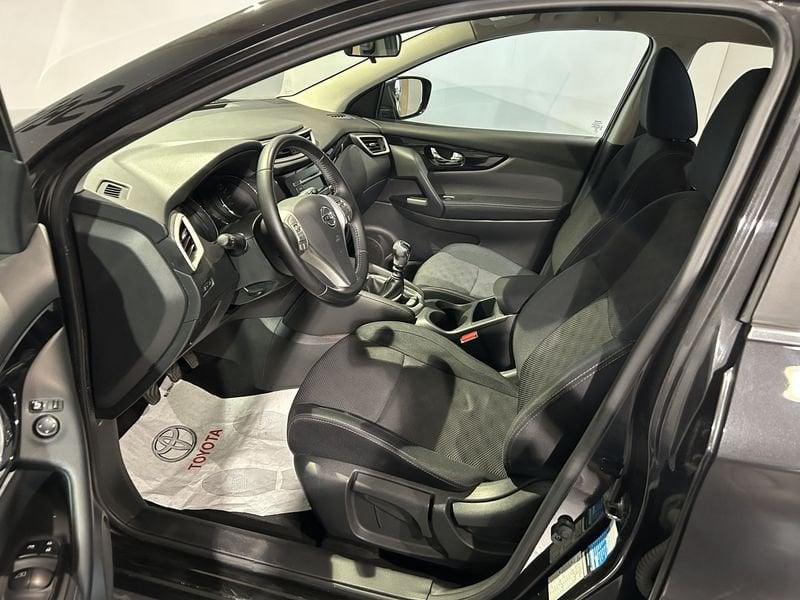Nissan Qashqai Qashqai 1.2 DIG-T Acenta