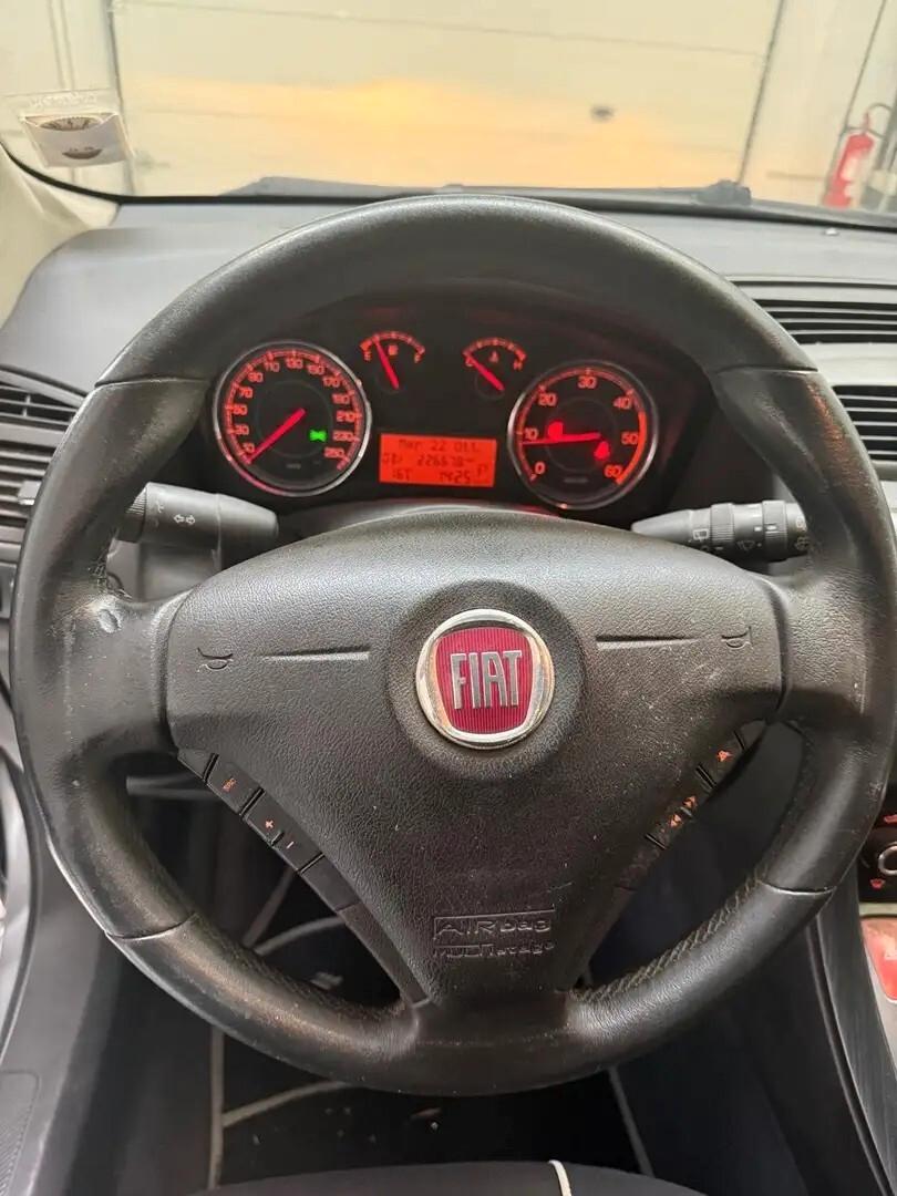 Fiat Croma 1.9 Multijet 16V aut. Must