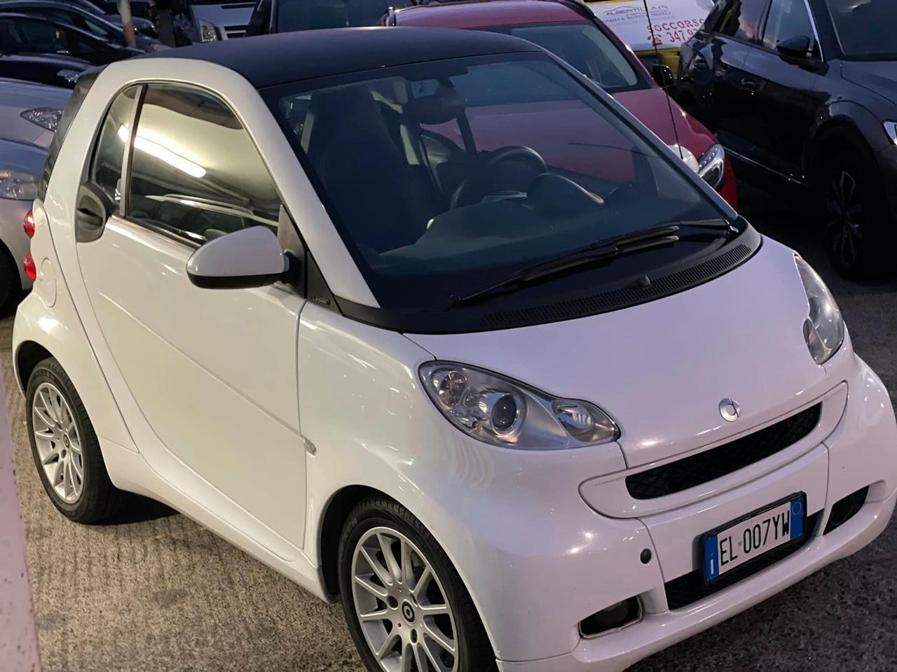 Smart ForTwo 1000 52 kW coupé passion