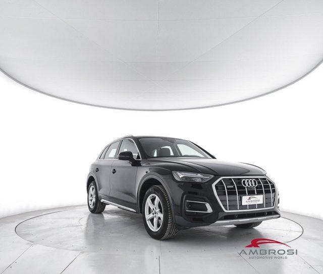 AUDI Q5 40 2.0 tdi mhev 12V Business Advanced quattro s-tr