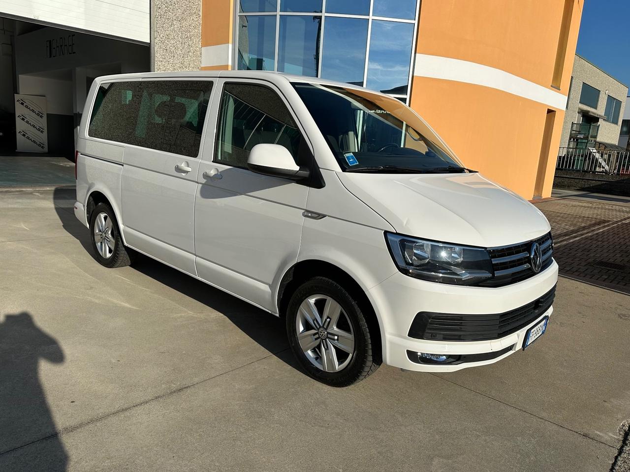 Volkswagen Caravelle 2.0 TDI 150CV PC Trendline