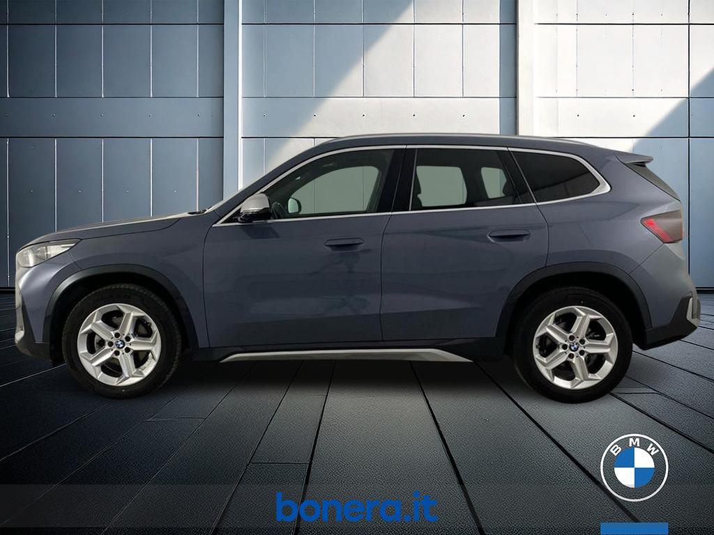 BMW X1 18 d X-Line Edition Essence sDrive DCT