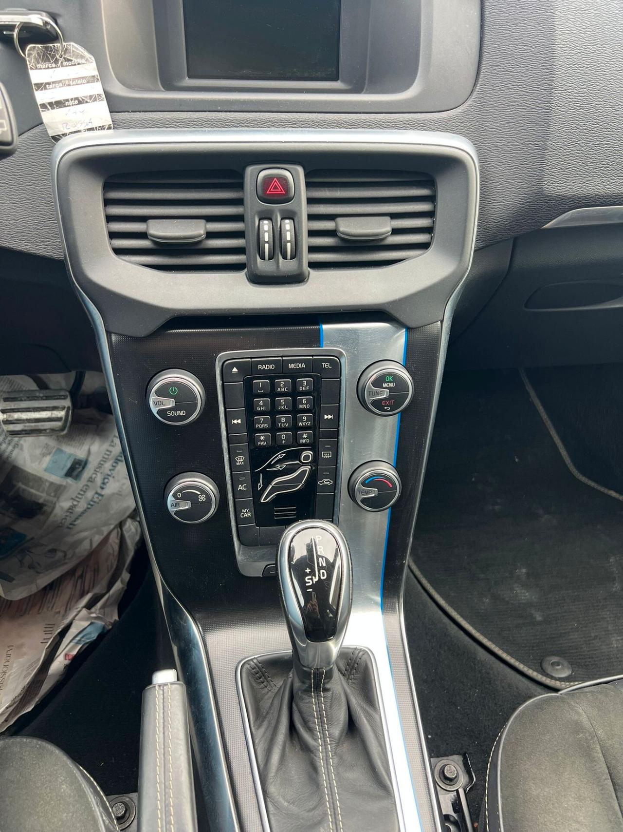 Volvo V40 D2 Geartronic R-design Kinetic