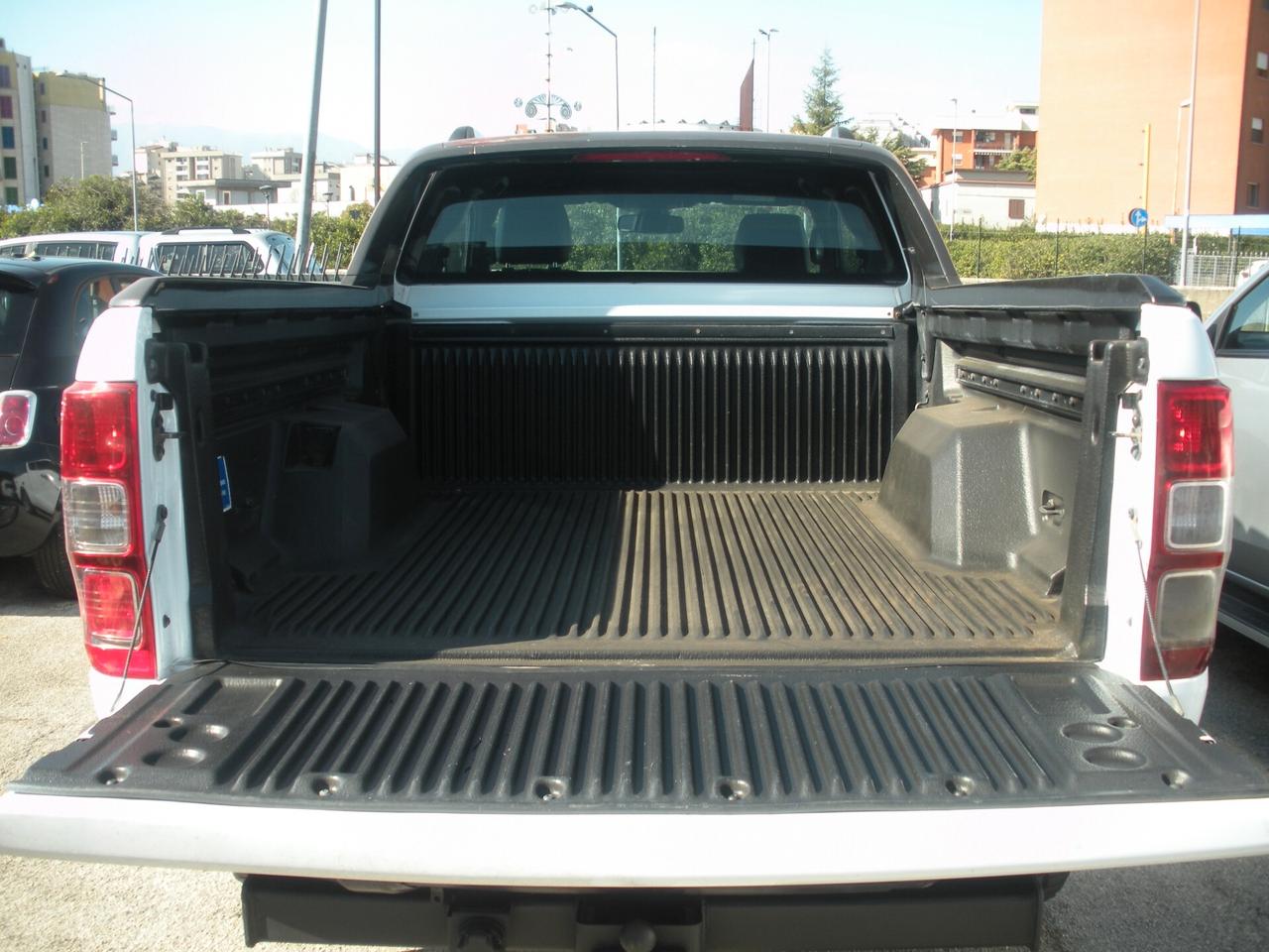 Ford Ranger 3.2 TDCi aut. Wildtrak 4 posti cassone MAXI