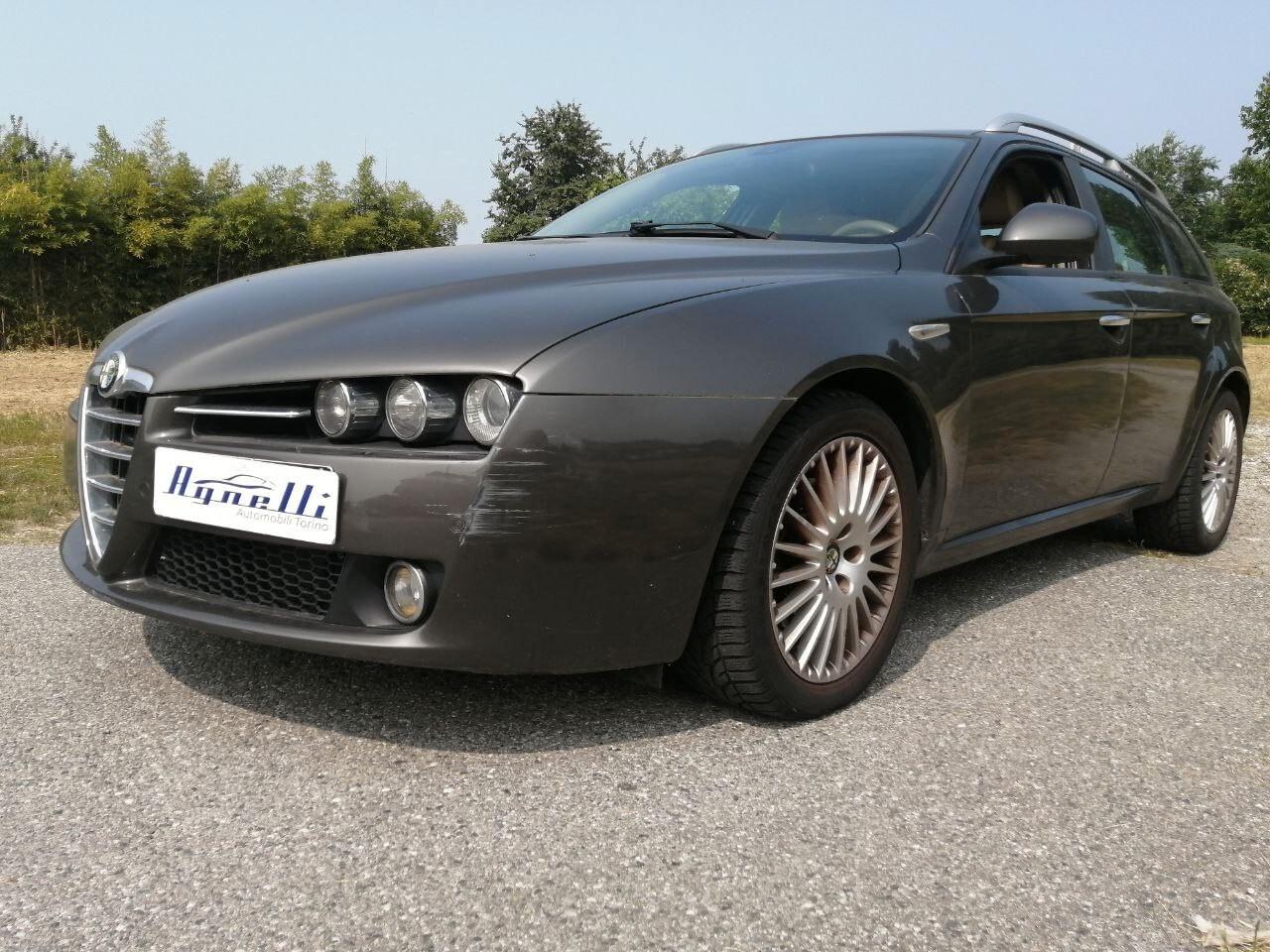 Alfa Romeo 159 1.9 JTDm 16V Sportwagon Distinctive