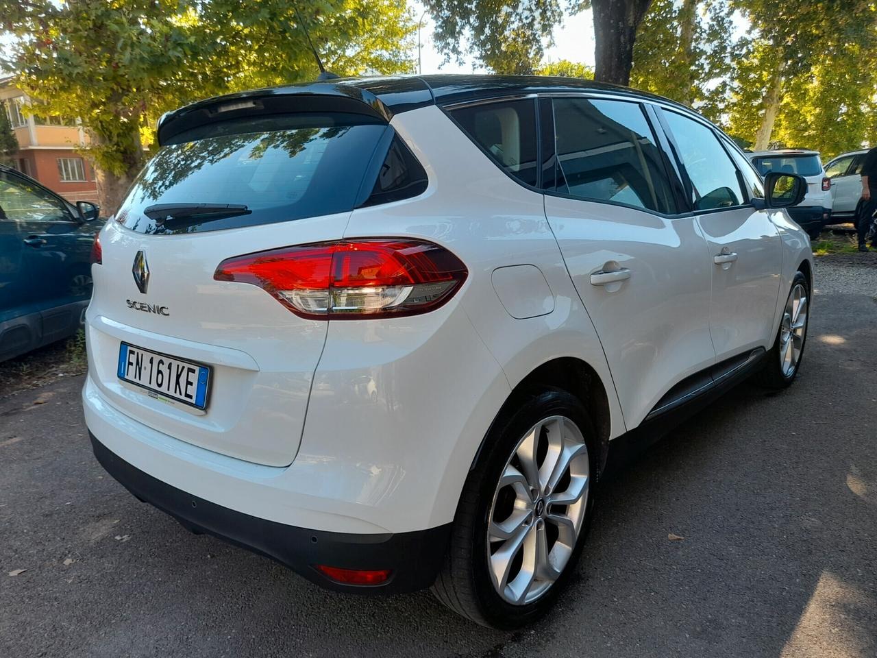 Renault Scenic Scénic dCi 8V 110 CV EDC Energy Intens