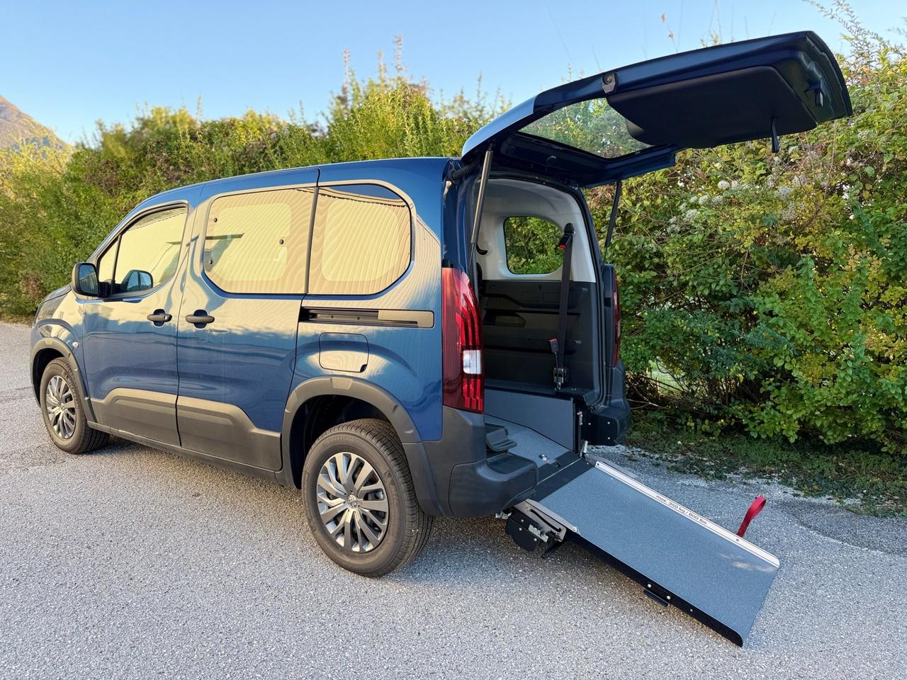 Peugeot Rifter- Black Friday auto per disabili