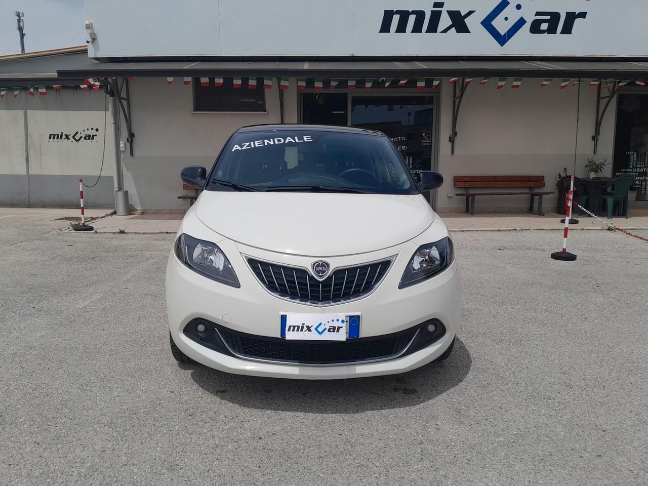 Lancia Ypsilon 1.0 FireFly 5 porte S&S Hybrid Ecochic Gold