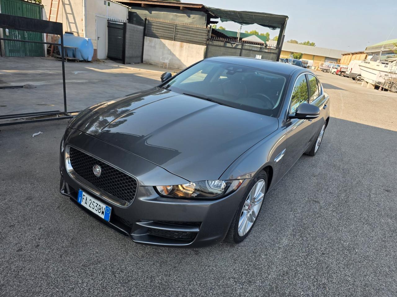 Jaguar XE 2.0 D Automatica Euro 6