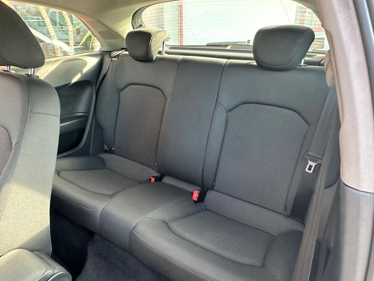 Audi A1 1.2 TFSI S-line