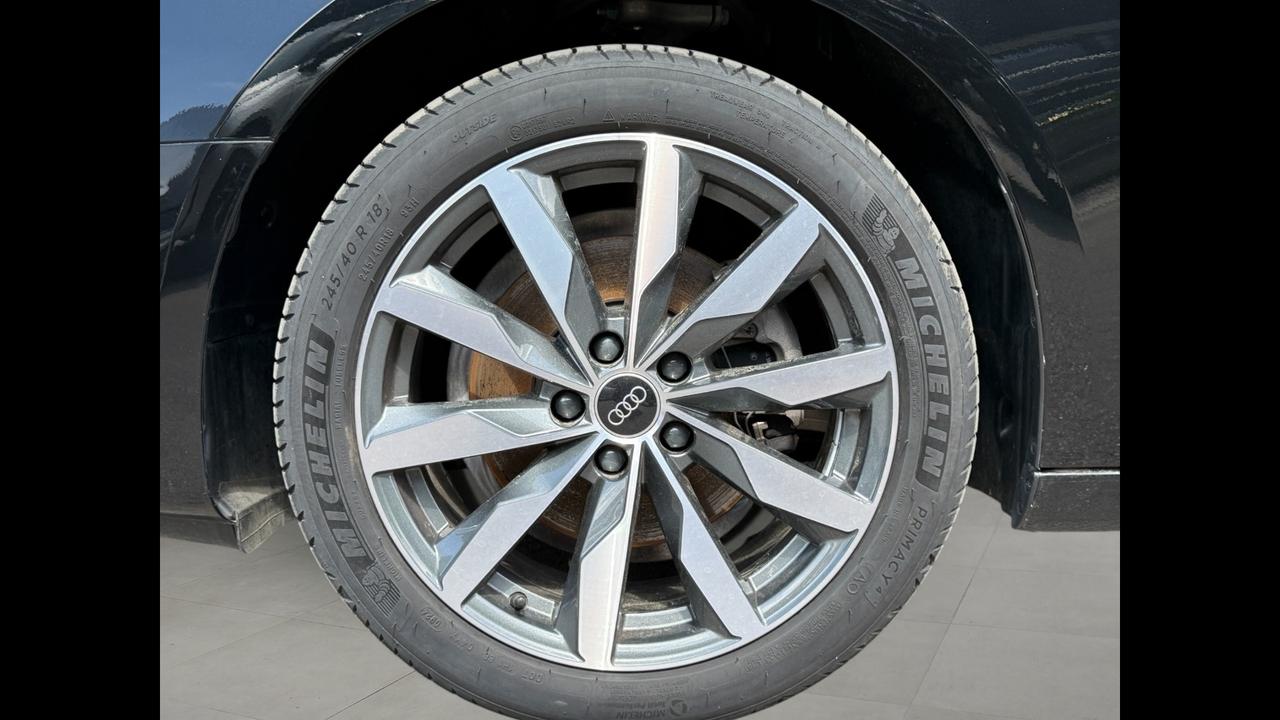 Audi Audi A4 Avant Business 30 TDI 100(136) kW(CV) S tronic