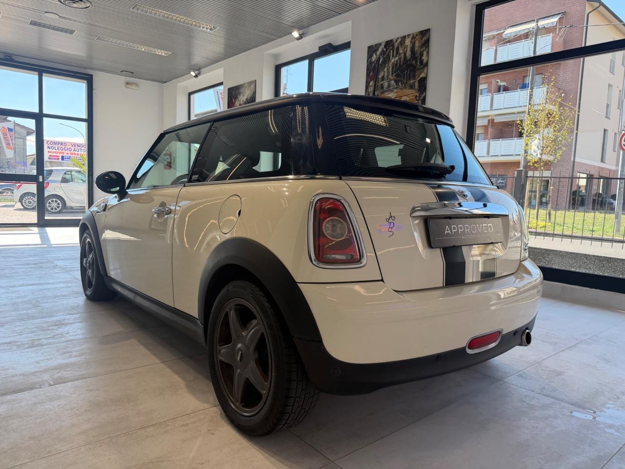Mini 1.6 16V Abbey Road D
