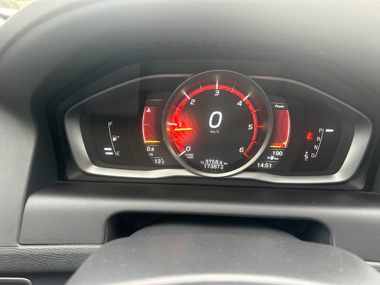 Volvo XC 60 D3 Geartronic R-design "AUTO"