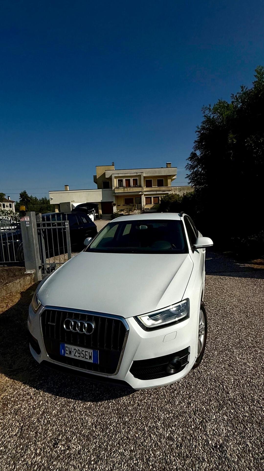 Audi Q3 2.0 TDI 140 CV quattro S tronic Sline