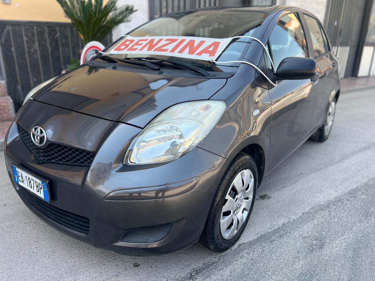 Toyota Yaris 1.0 Benzina – Anno 2011