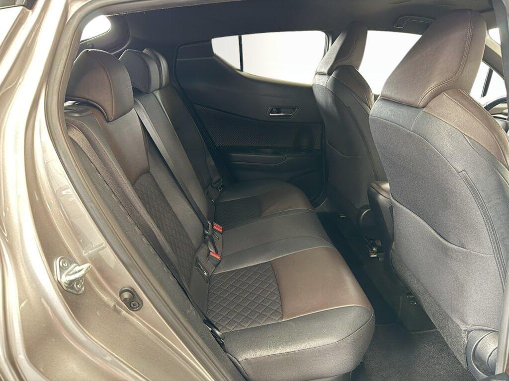 Toyota C-HR 5 Porte 1.8 Hybrid Lounge 2WD E-CVT