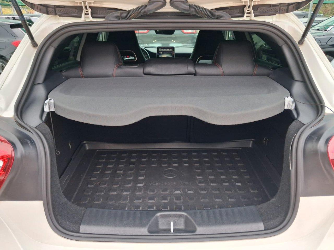 Mercedes A 180 D Premium Next 7G-DCT