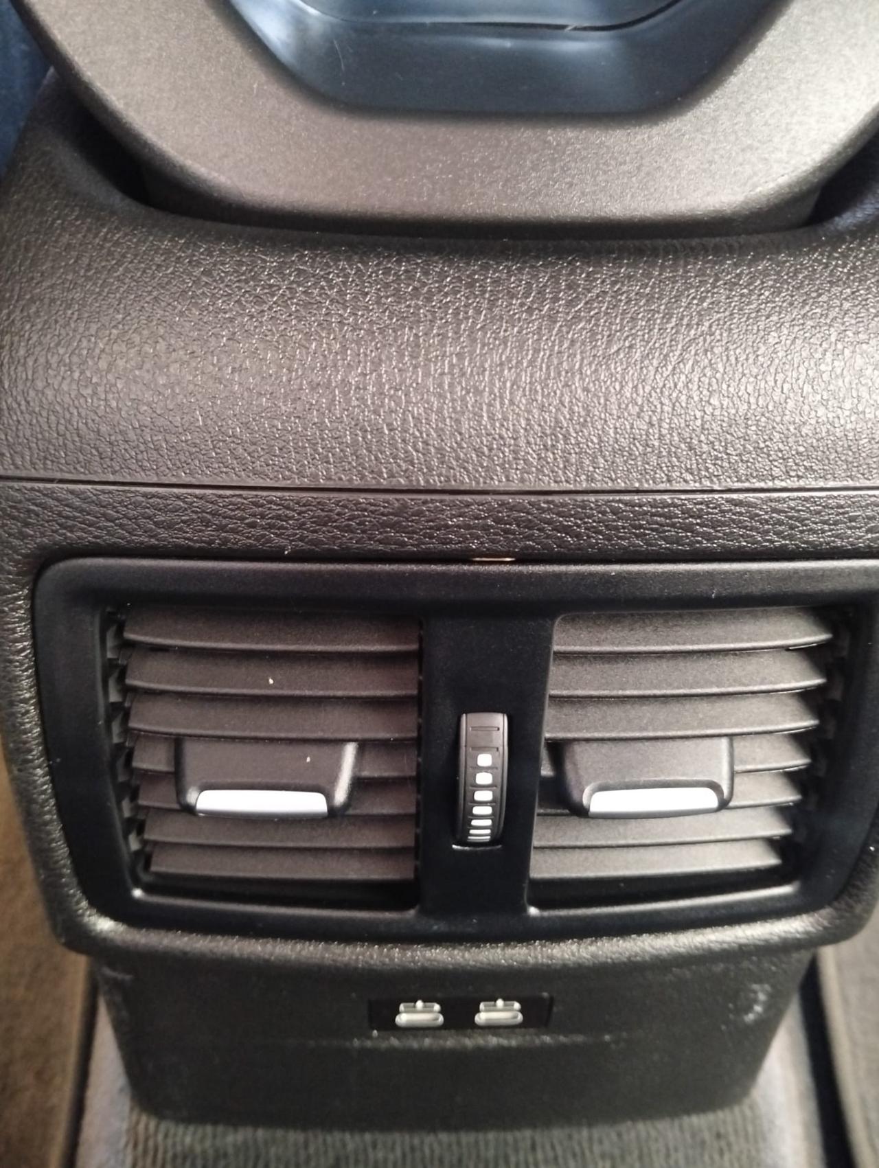 Bmw X1 sDrive18d xLine