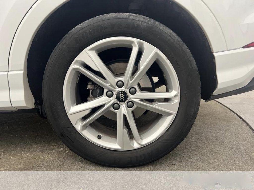 Audi Q3 35 TDI S line Noleggio a lungo termine 36mesi