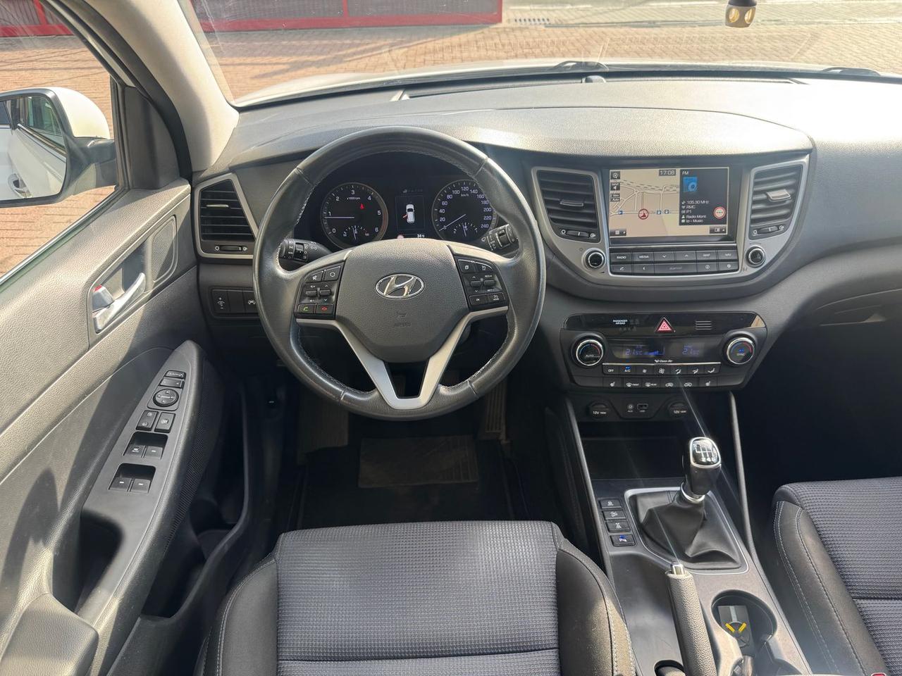 Hyundai Tucson 2.0 CRDI Xpossible TETTUCCIO #50055