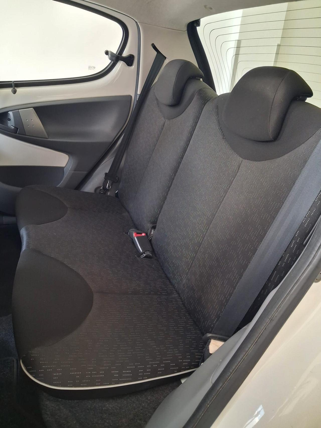 Peugeot 107 1.0 68CV 5p. Active