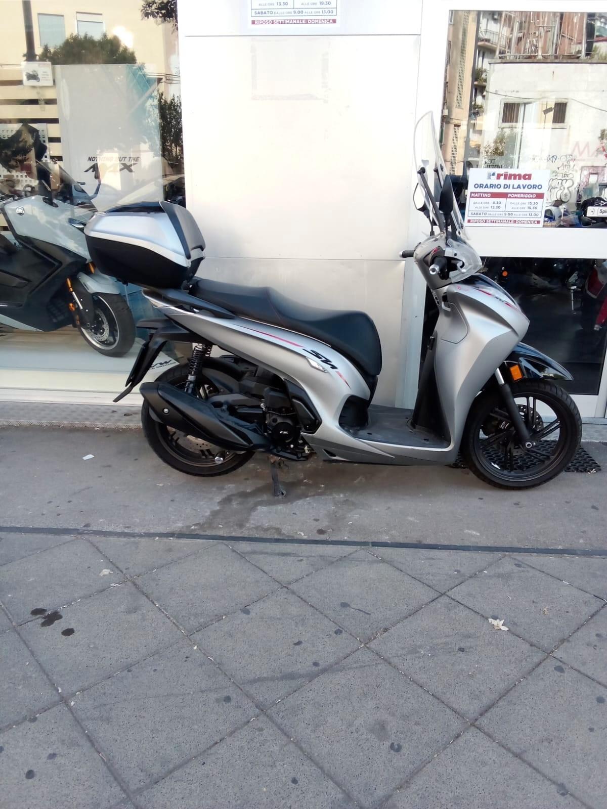 Honda SH 350