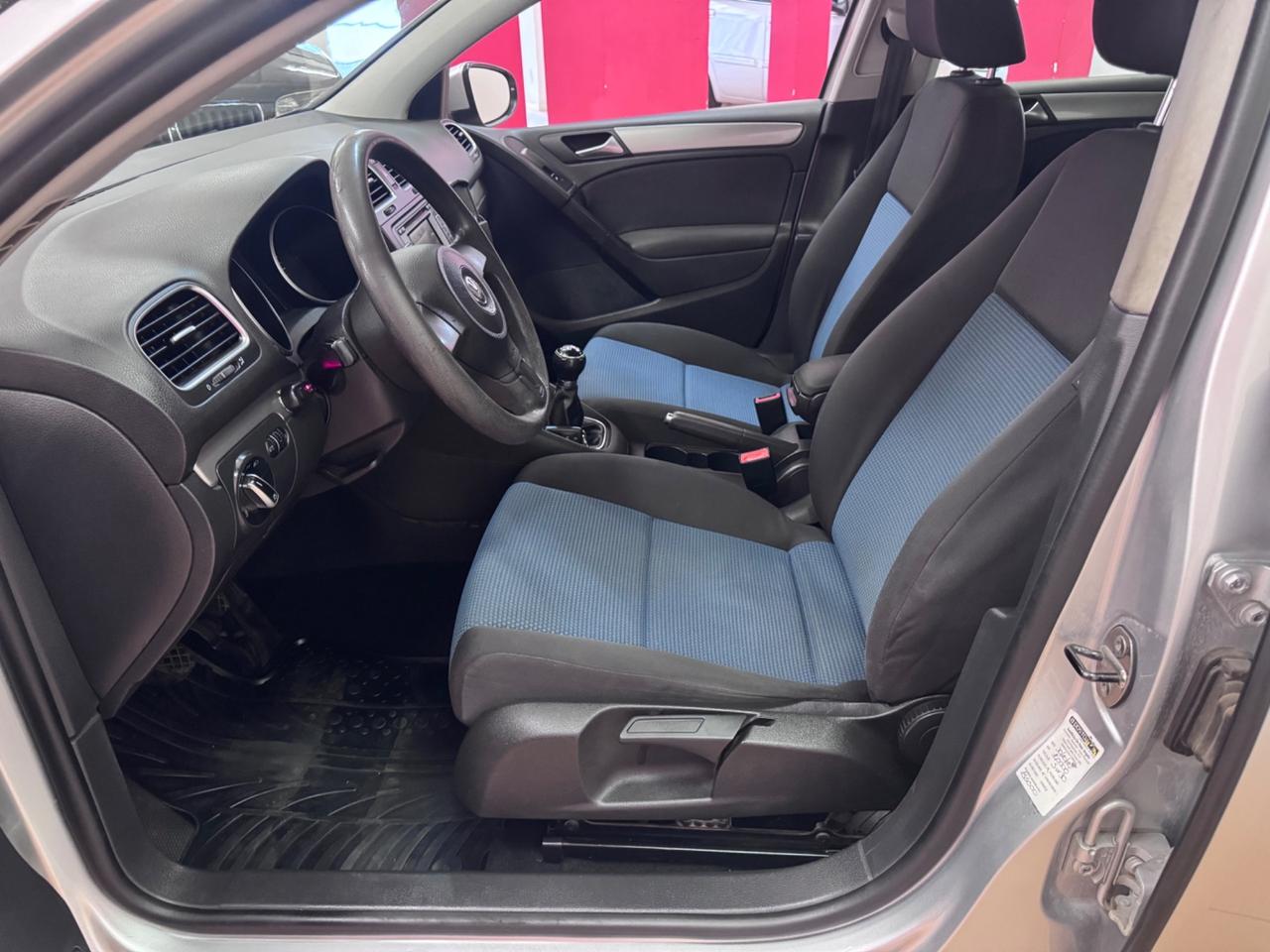 Volkswagen Golf 1.6 TDI DPF 5p. Highline-