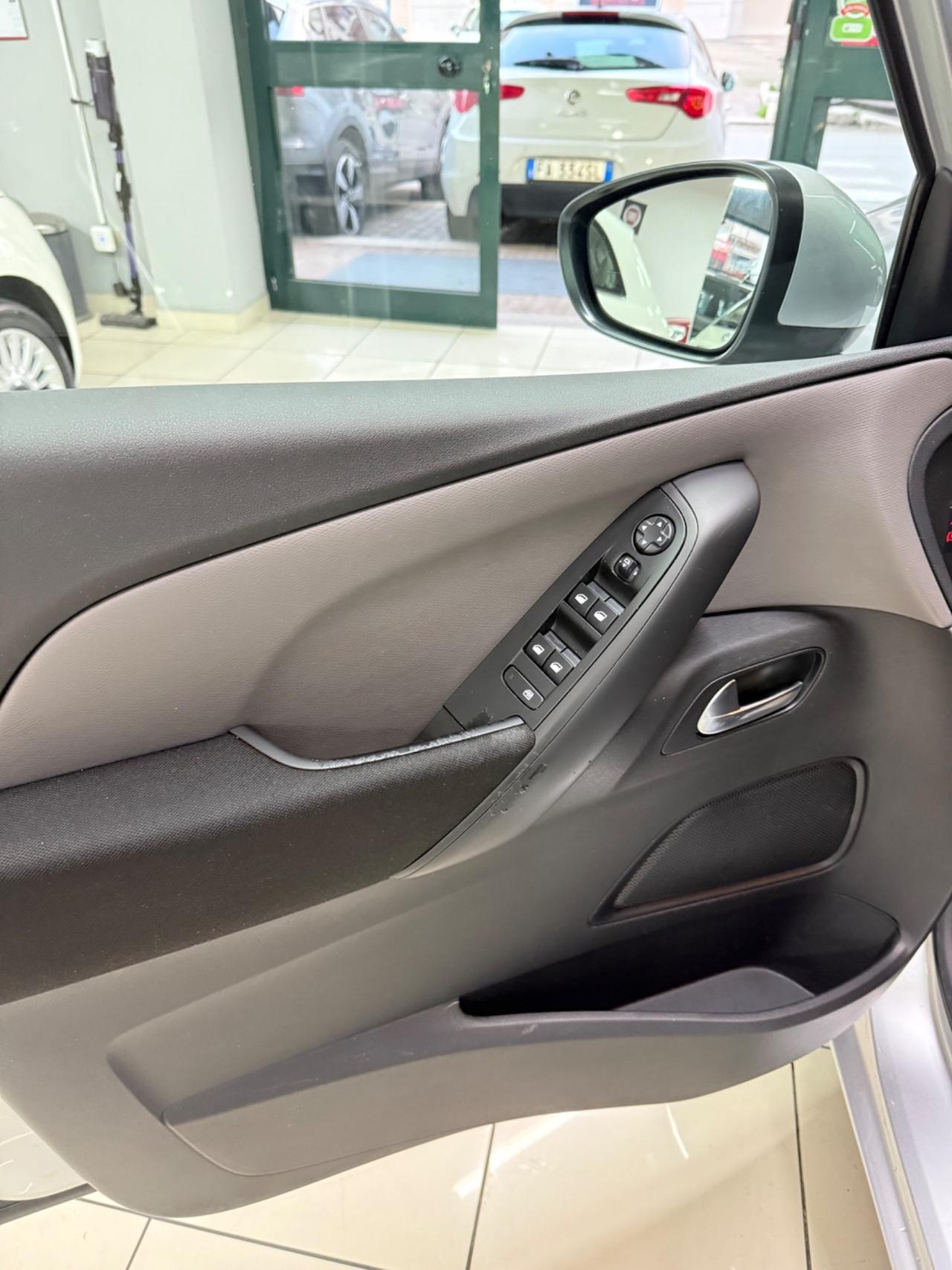 Citroen Grand C4 Picasso 1.6 e-HDi 115 Exclusive