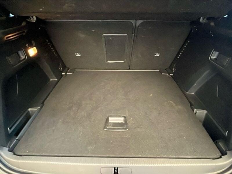 Peugeot 3008 BlueHDI 130 EAT8 S&S Allure Pack