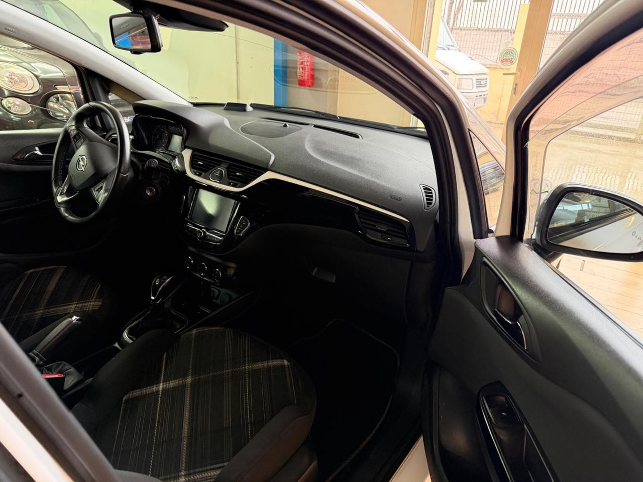 Opel Corsa 1.4 benz FULL OPT 2017 Automatic