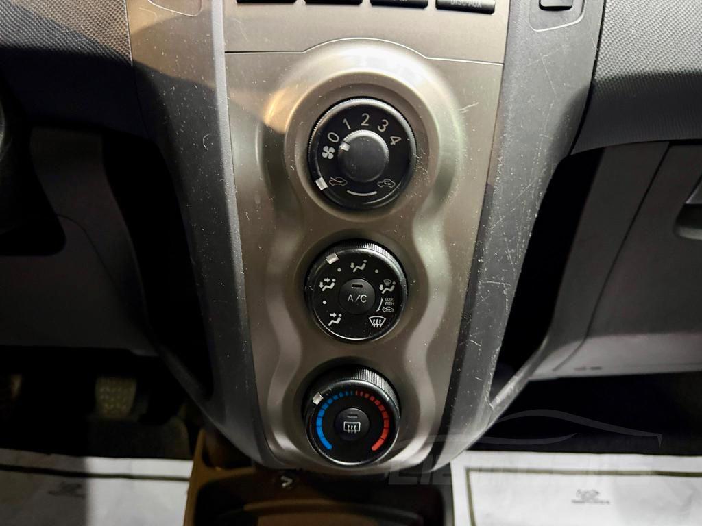 Toyota Yaris 5 Porte Yaris 5p 1.3 dual Sol