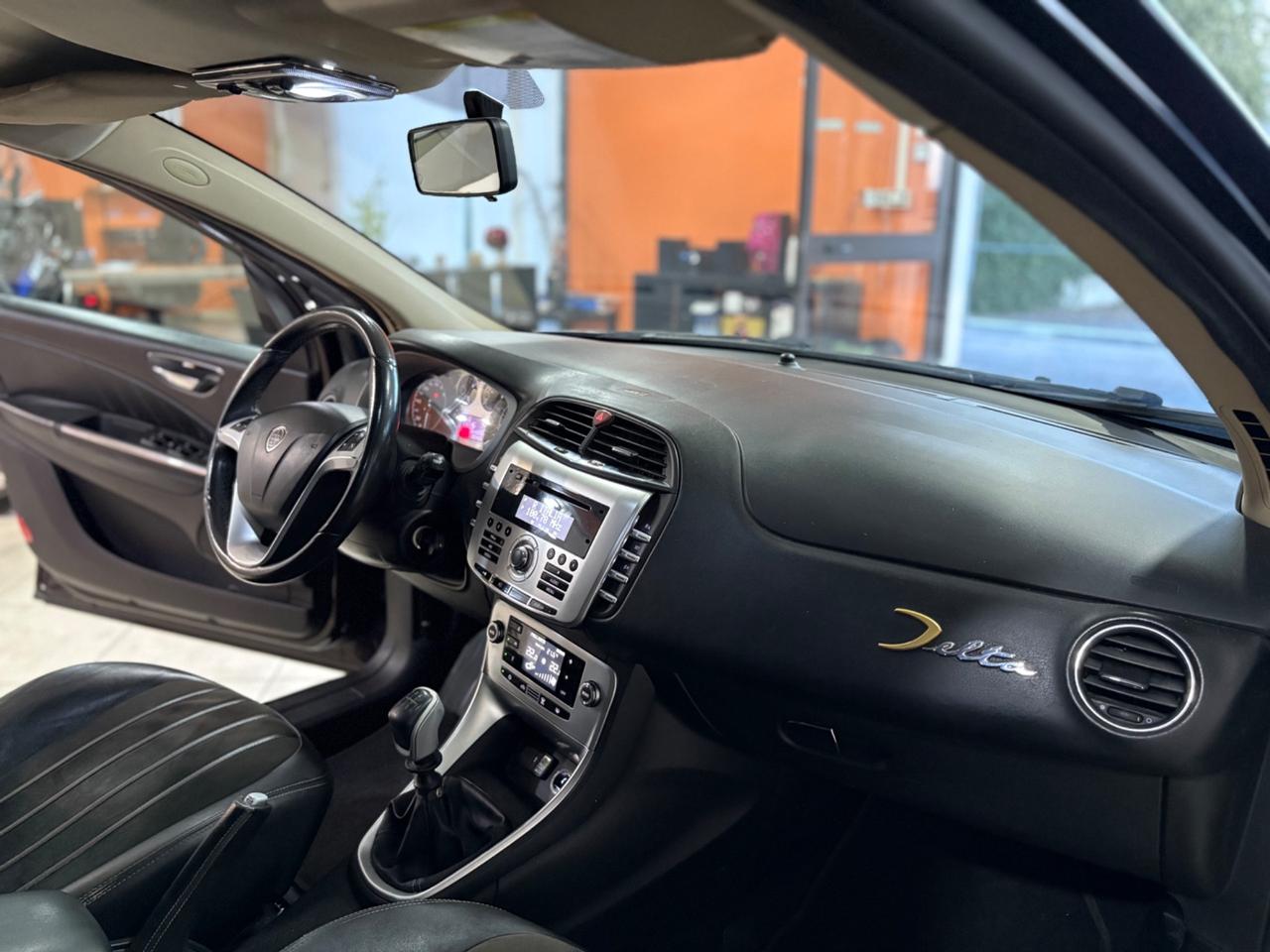Lancia Delta 1.6 MJT DPF Platino PERMUTE E E FINANZIAMENTI
