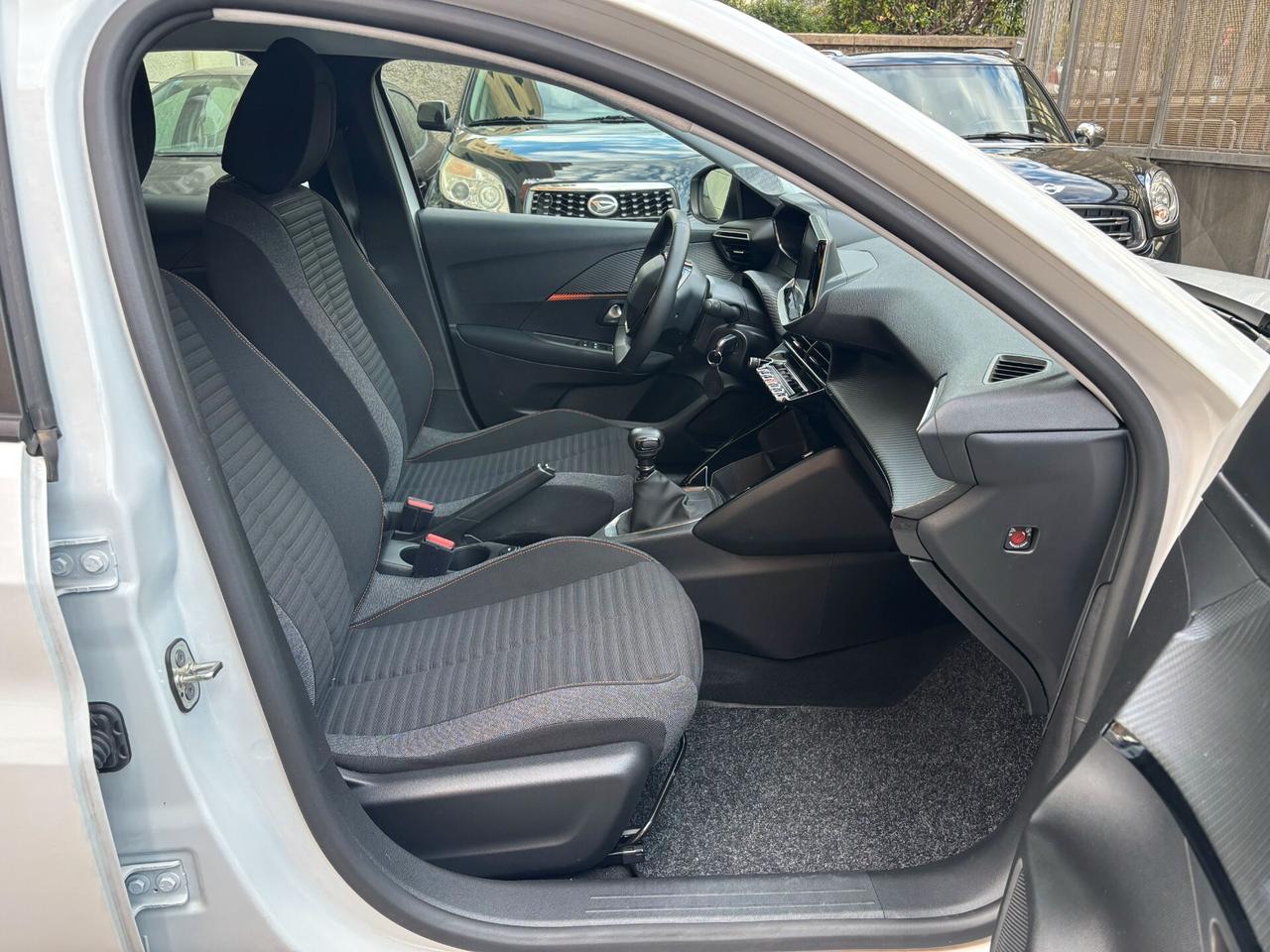 Peugeot 208 PureTech 100 Stop&Start 5 porte GT PREZZO REALE